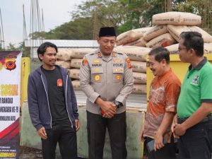 Kapolres Tasikmalaya Kota Berikan Bantuan Bahan Bangunan untuk Pembangunan Kampus Institut Agama Islam